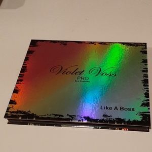 Eyeshadow palette